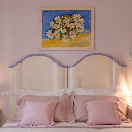 Bed and Breakfast Tre Civette Sul Como à Marina di Massa Extérieur photo